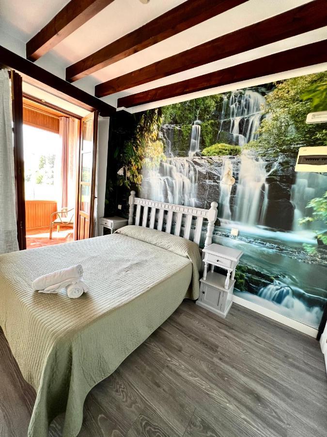 Hotel Villa Maria Revilla De Camargo Eksteriør bilde